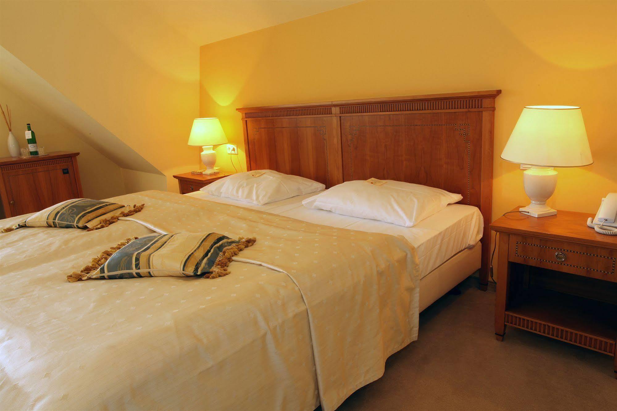 Strandhotel Deichgraf Graal-Mueritz Extérieur photo