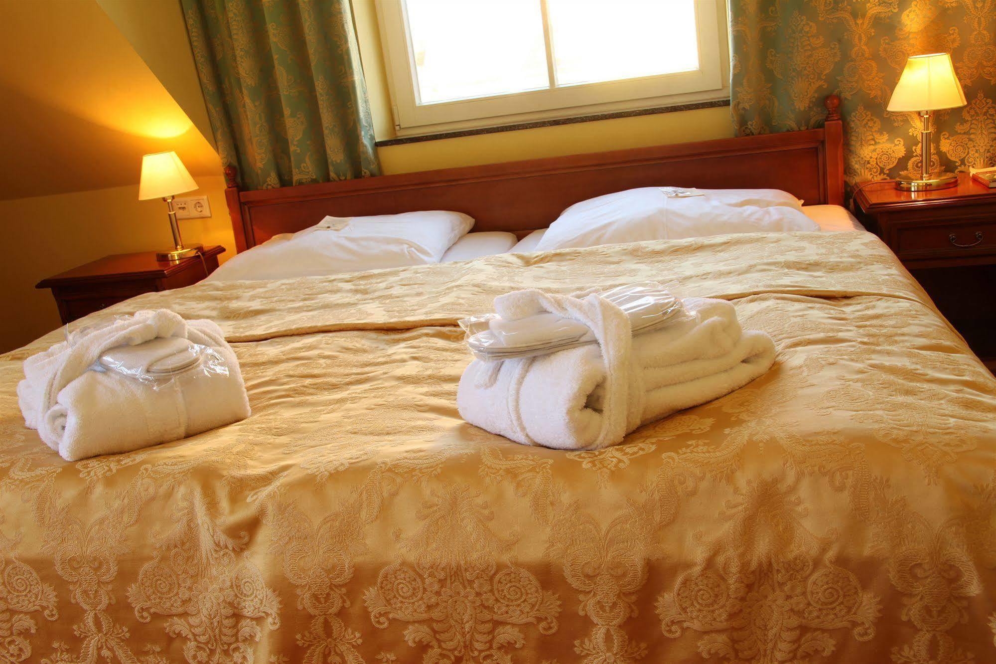 Strandhotel Deichgraf Graal-Mueritz Extérieur photo